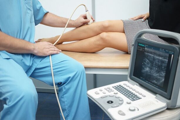 Diagnostic detection of reticular varicose veins of the legs using ultrasound